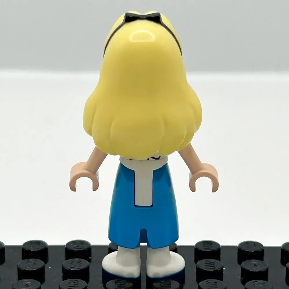 LEGO Disney Alice Minifigure Disney 100 in Wonderland Princess 43215 dis116 EUC